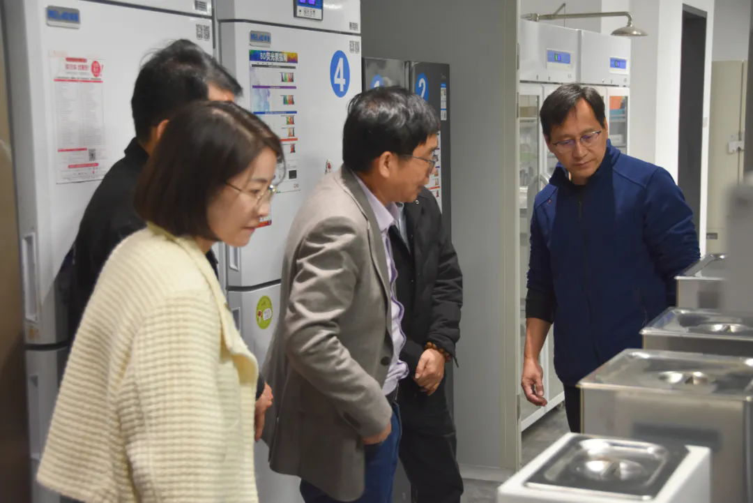 1736912889883636.png ac0684774e718d75988ccccf3abbbbeb.png